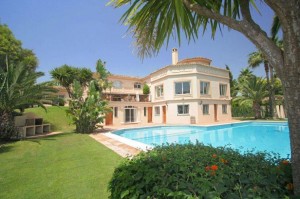 Villa for sale in Sotogrande