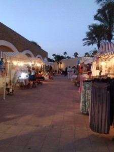 Sotogrande night market