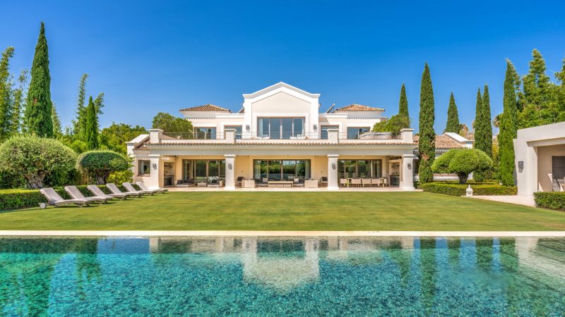 main façade facing garden and pool